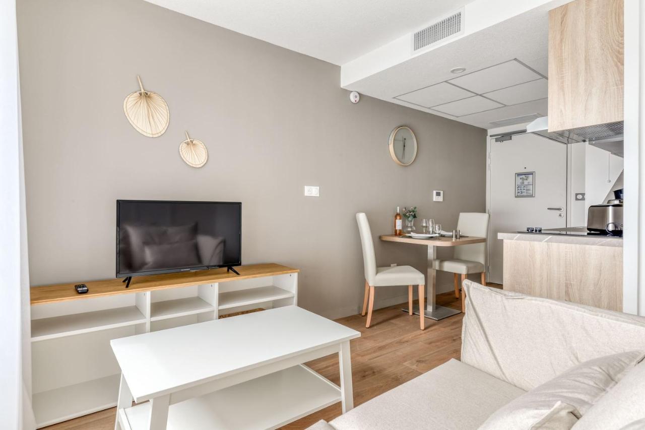Ovelia Montpellier - Les Balcons De Montcalm Apartment Exterior foto